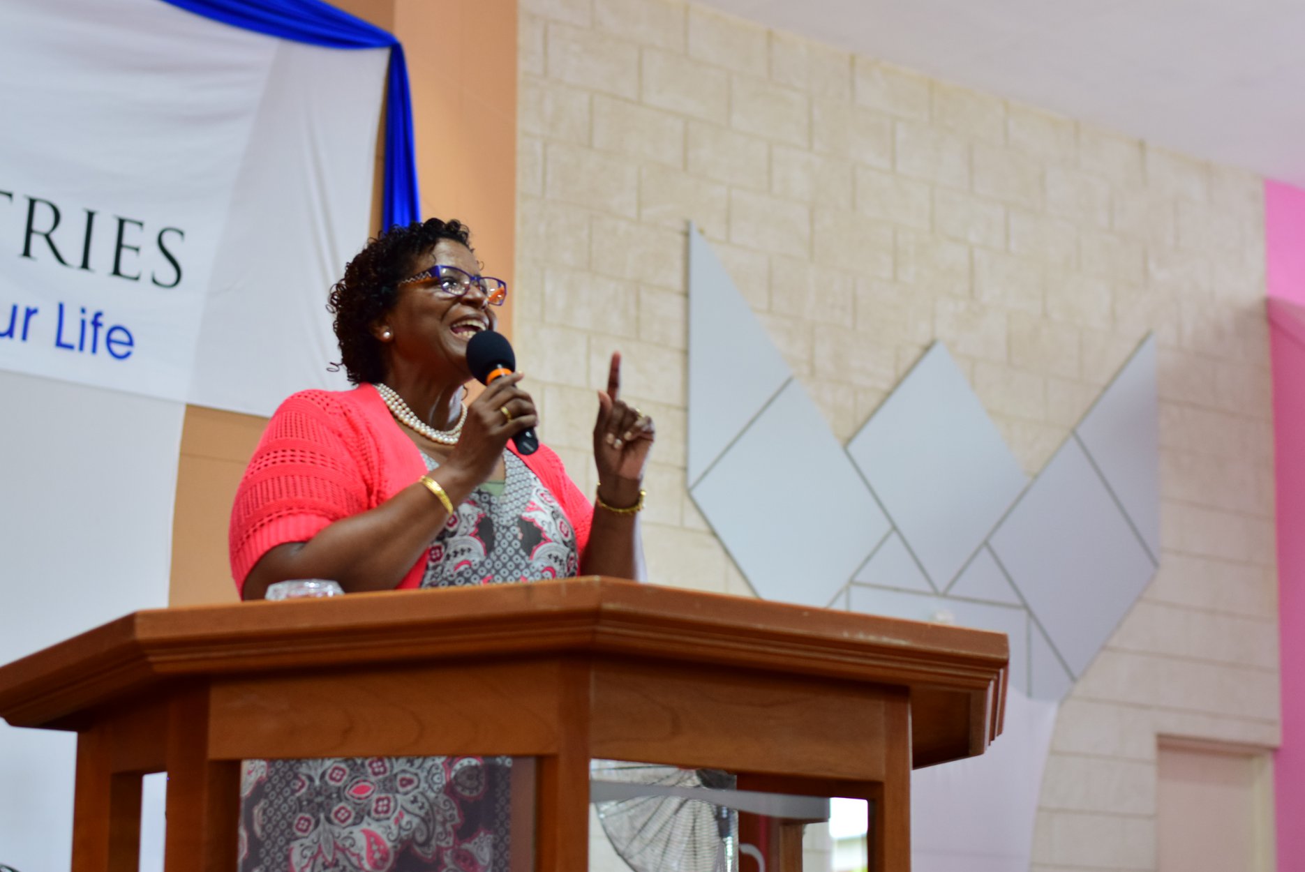 Cultivating a Culture of Honour – Pastor Sandra Holford
